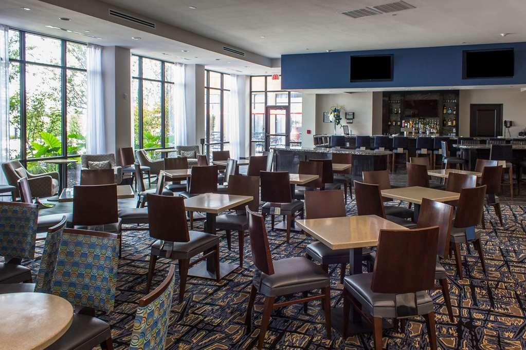 La Quinta Inn & Suites By Wyndham Lubbock Southwest Restaurant photo