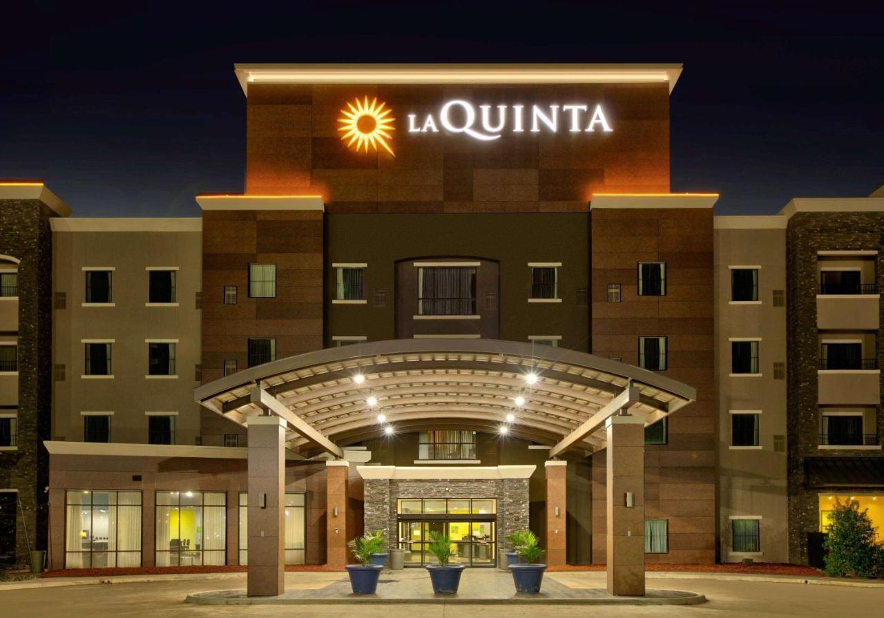 La Quinta Inn & Suites By Wyndham Lubbock Southwest Exterior photo